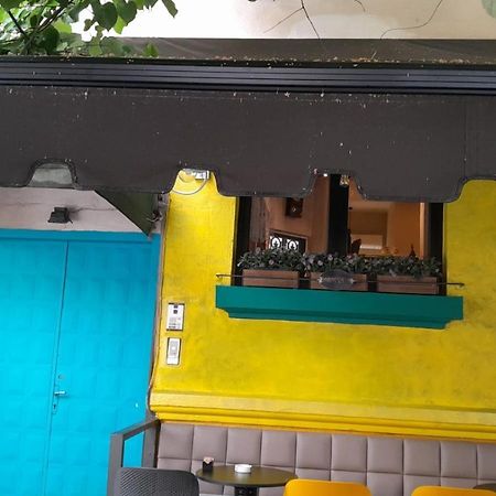 Ferienwohnung Yes Tirana Exterior foto